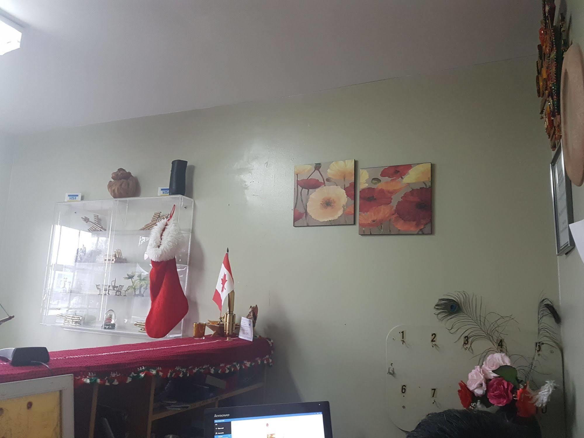 Capri Motel Port Colborne Kültér fotó